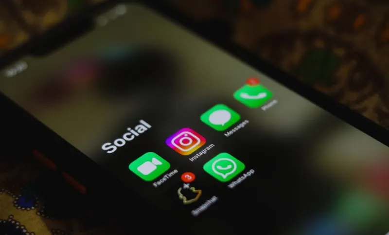 Gone in Ten Seconds: How Snapchat Convinced a Generation That Impermanence Was a Feature, Not a Bug